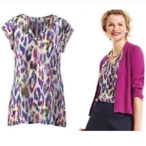 Cabi 5027 Plum pink green Feather Print cap sleeve v-neck Blouse - Picture 1 of 5